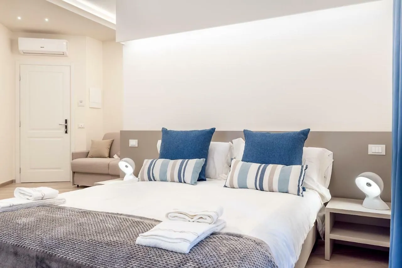 Hotel Alchimia Di Mare La Spezia 2*,  Italien
