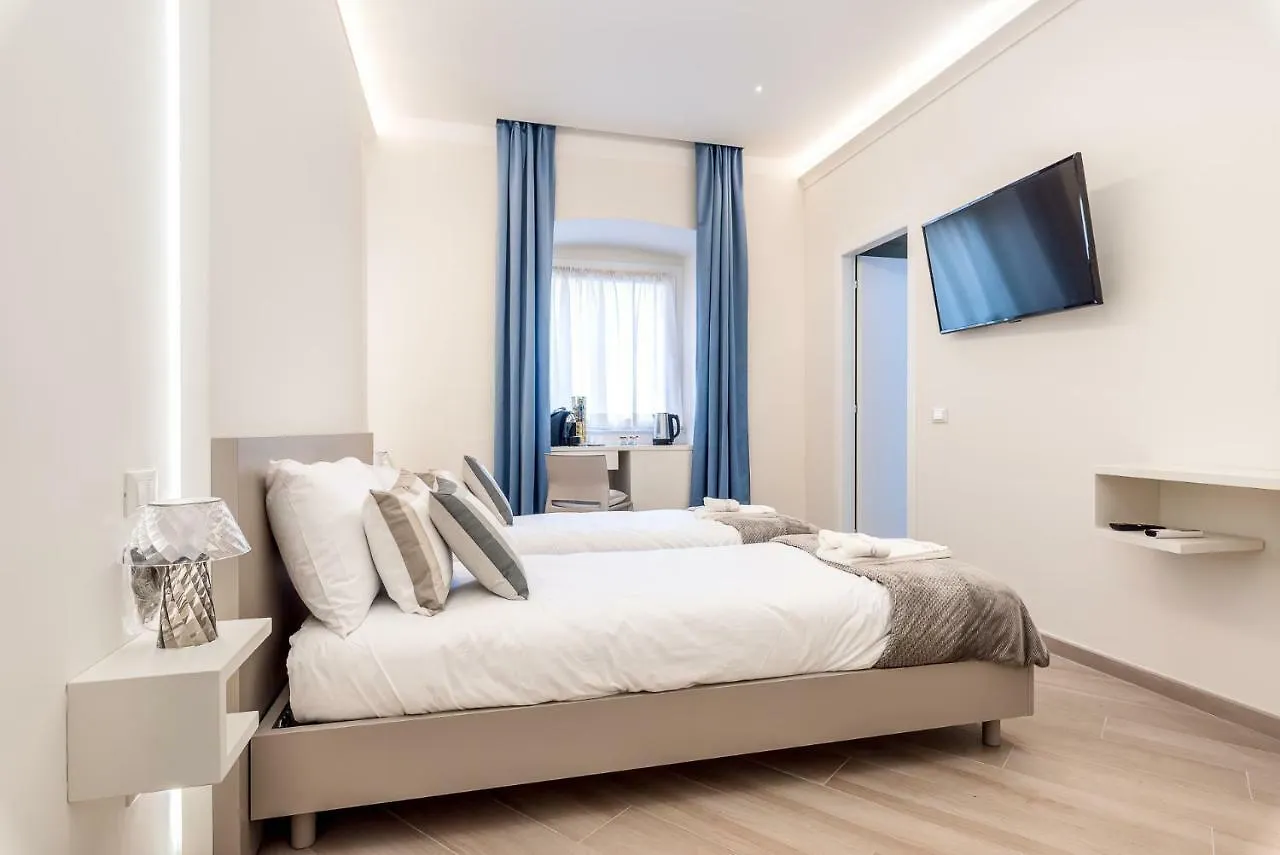 Hotel Alchimia Di Mare La Spezia 2*,  Italien