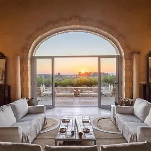 masseria-costanza-luxury-retreat.sicilyhotelsitaly.net/